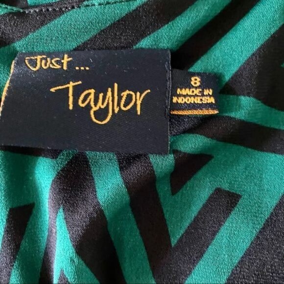 Just Taylor Black Green Dress with Pockets Size 8 - Picture 7 of 9